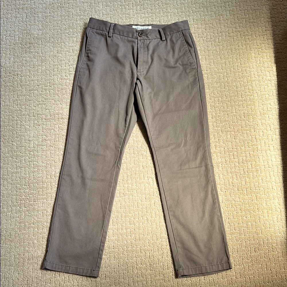 Amazon Essentials Men’s Khaki Pants - 28x28